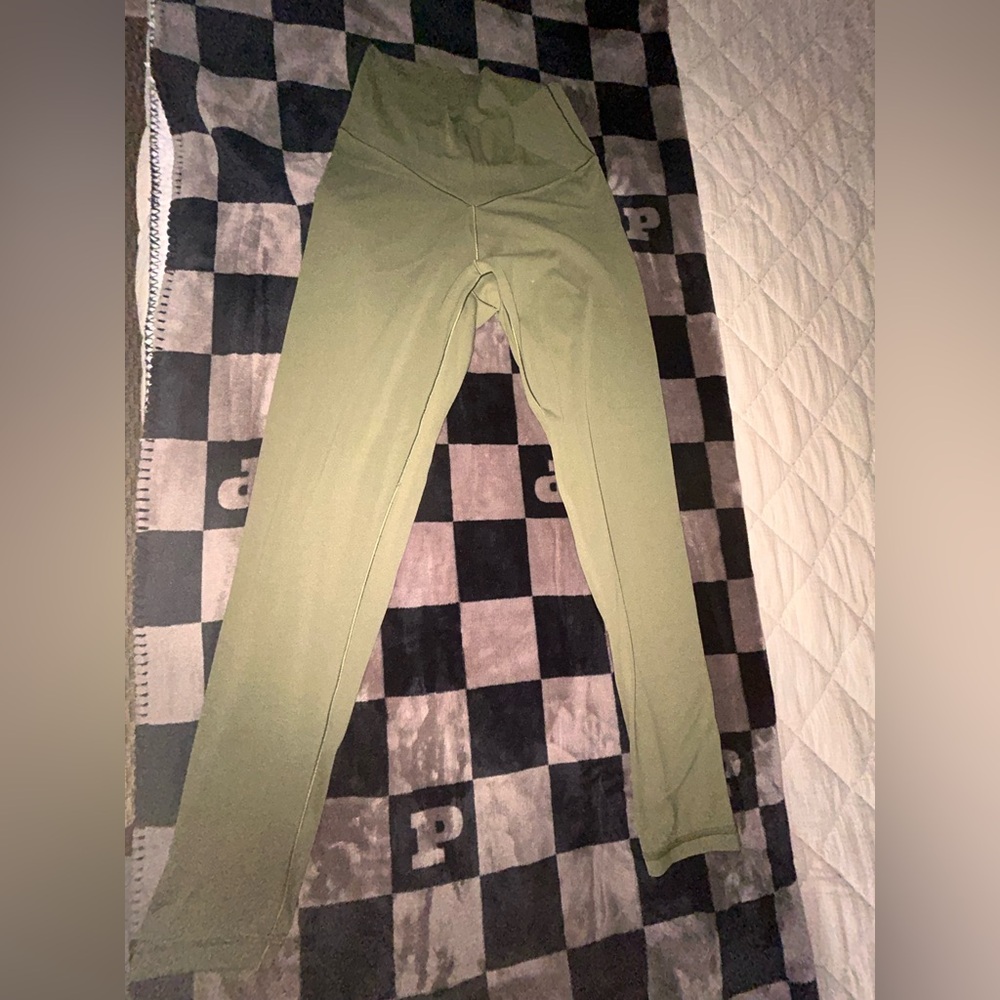 Arie Criss Cross High Waisted Leggings